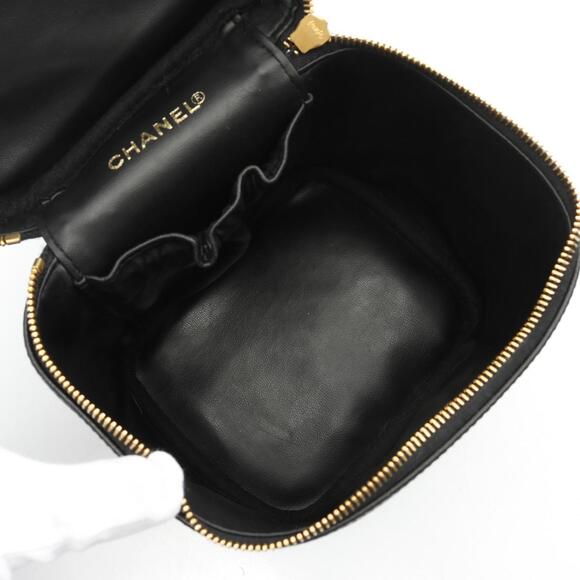 CHANEL Black Caviar Leather Logo Vanity Bag - Picture 4 of 11